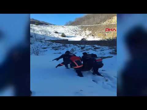 Sivas'ta Virajı Alamayan Kamyon Uçuruma Yuvarlandı! Sürücü Yaşamını Yitirdi!