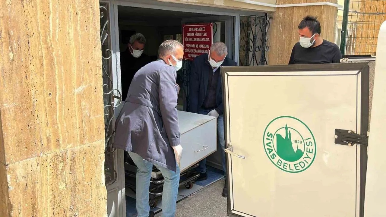 Son dakika... Sivas'ta keneden ölenlerin sayısı 11'e yükseldi!