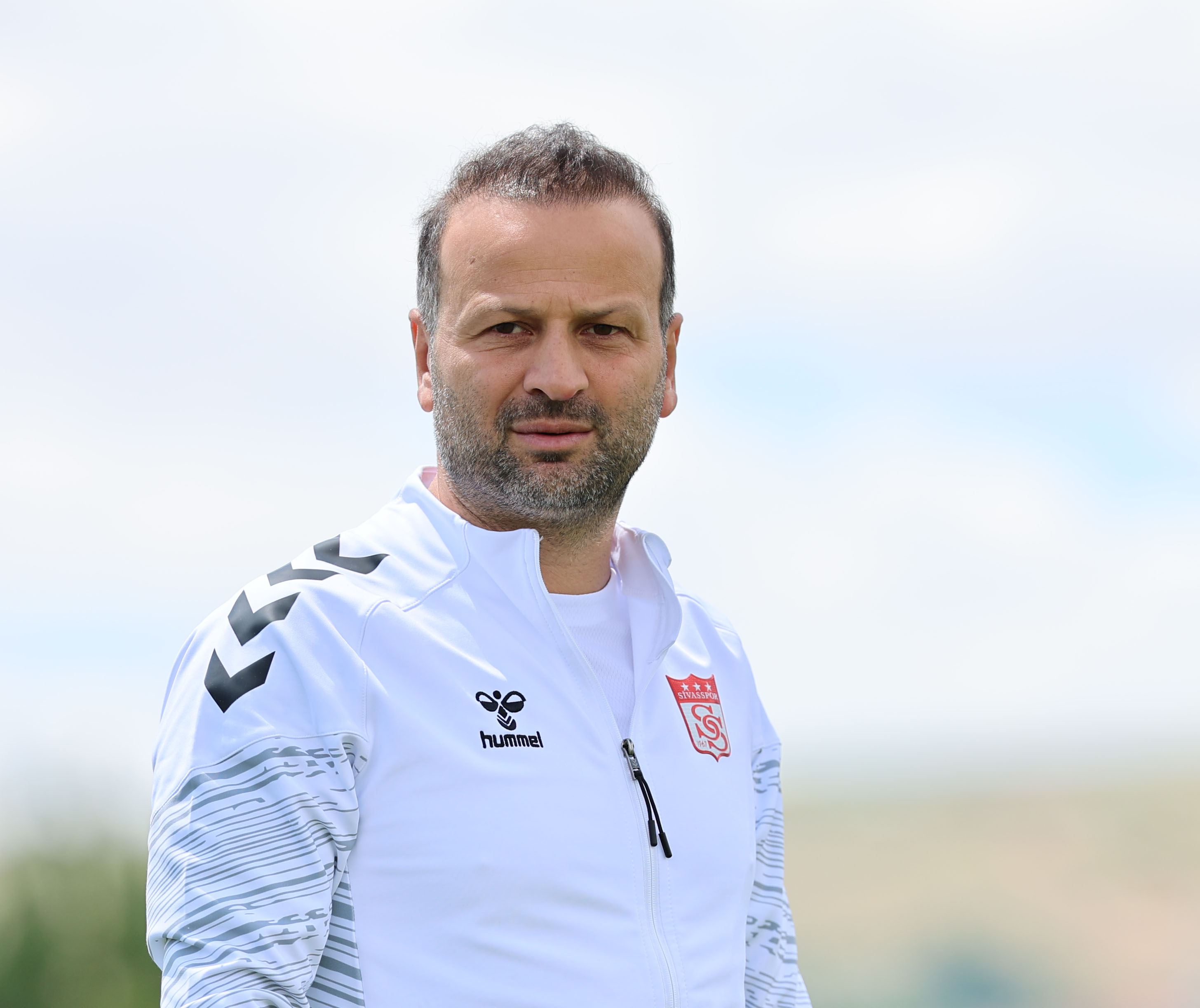 Osman Zeki Korkmaz: “ZOR BİR SEZON OLACAK”