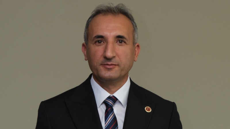 Fikri Pınarlı'dan çok konuşulacak "koltuk" göndermesi!