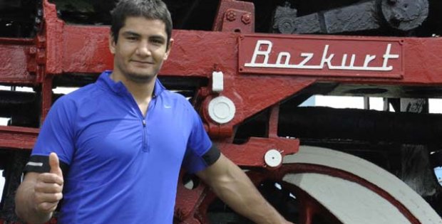 Akgül´den maziye yolculuk