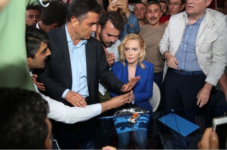 15 Temmuz’un Unutulmaz İsmi Tijen Karaş, Şimdi Ne Yapıyor?