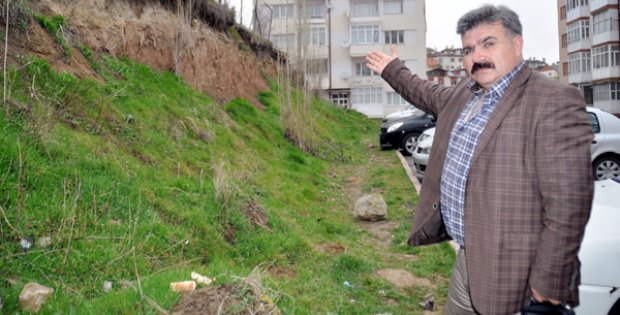Cezaevi Bahçesinde Heyelan Korkusu
