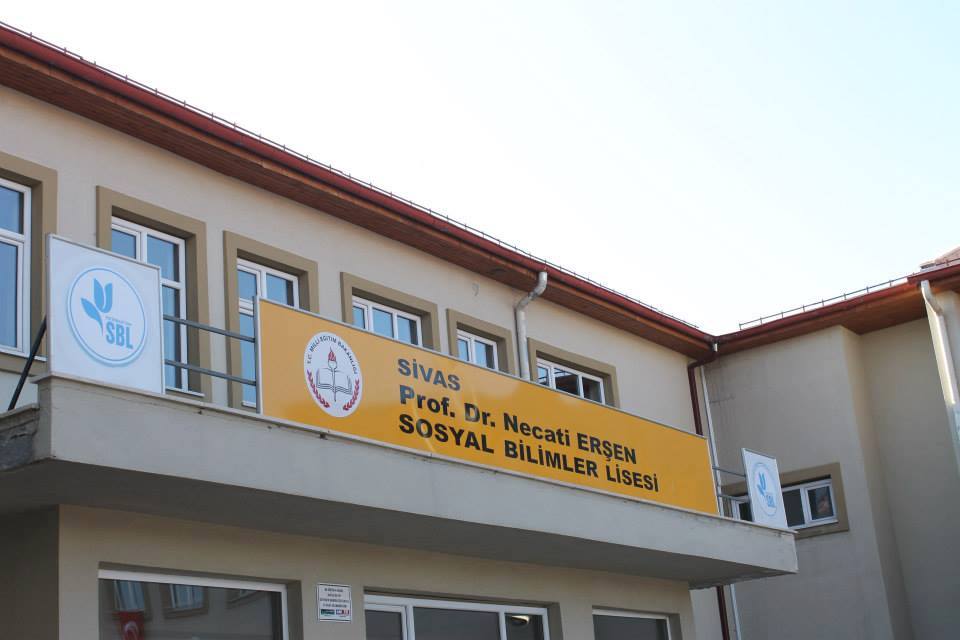 YKS’ye Prof. Dr. Necati Erşen Sosyal Bilimler Lisesi Damgası! 6 öğrenci ilk bine girdi!
