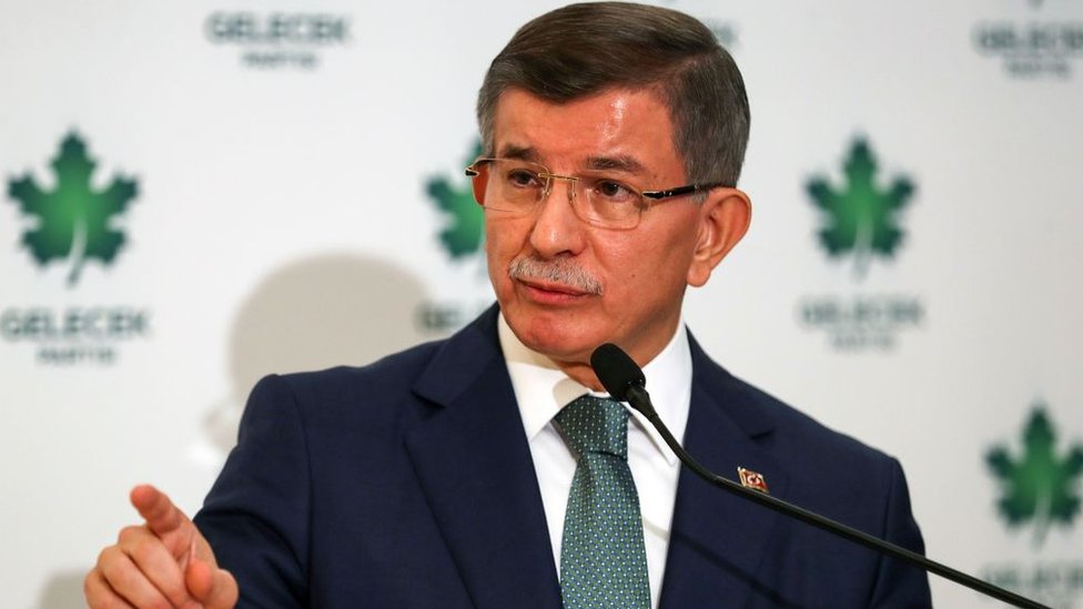 Gelecek Partisi'nden 2 milletvekili istifa etti