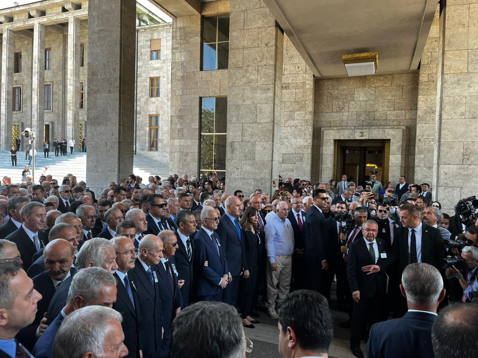 Altan Öymen için TBMM'de cenaze töreni düzenlendi