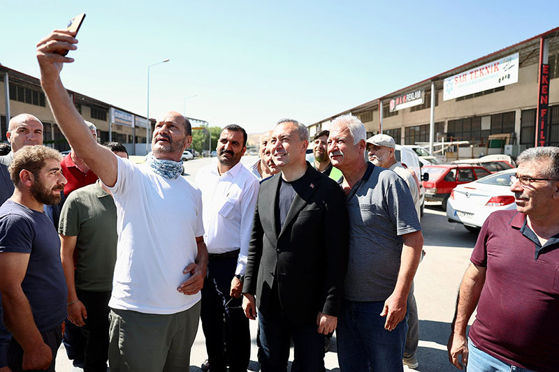 Başkan Adem Uzun Sanayi Esnafıyla Buluştu