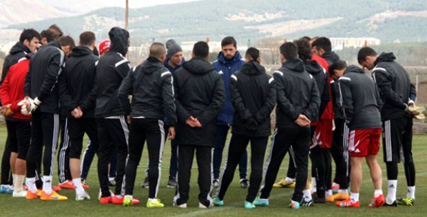 Sivasspor Sergen´siz Çalıştı