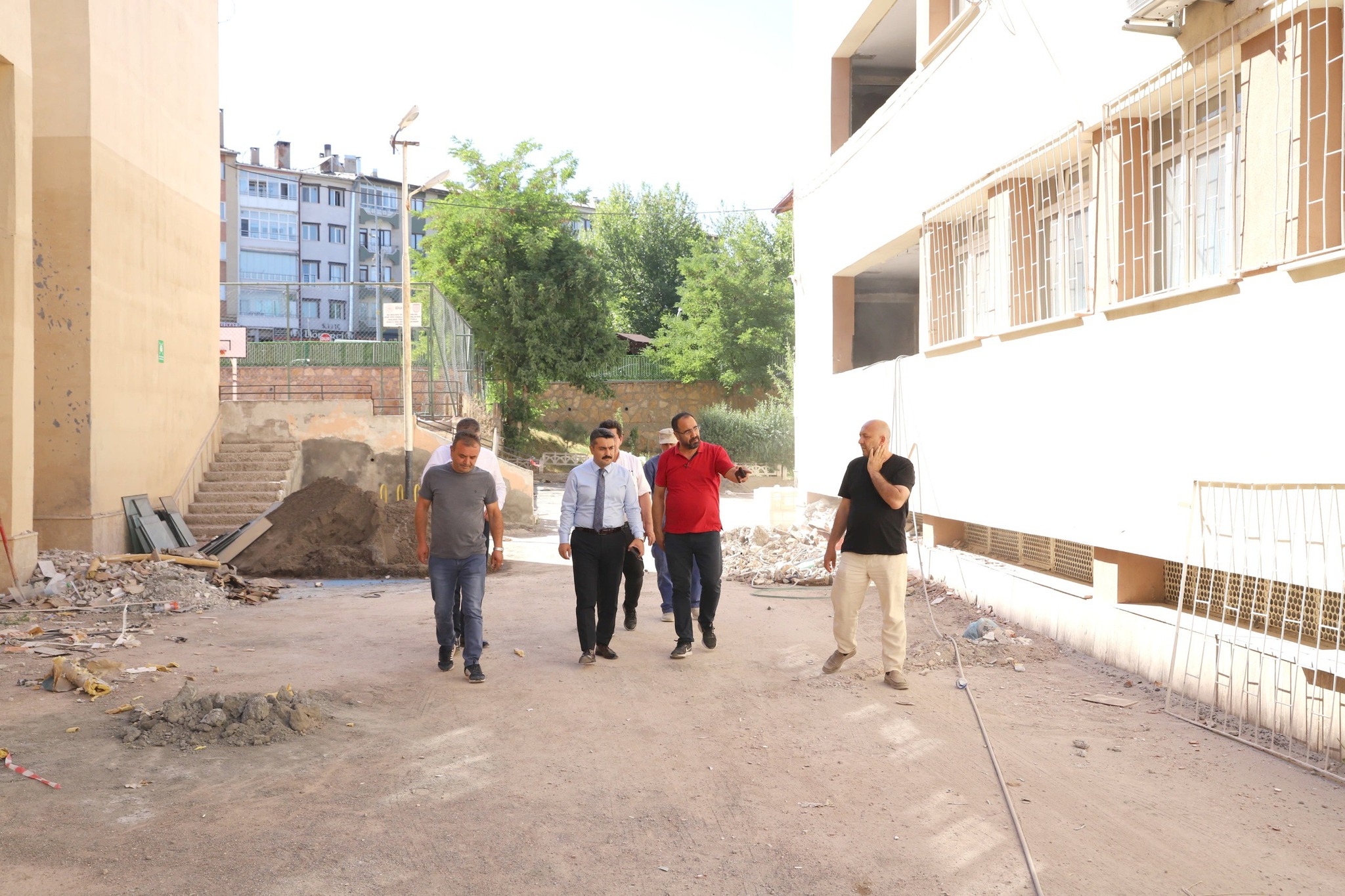 Sivas'ta Okullarda Bakım ve Güçlendirme Çalışmaları Sürüyor