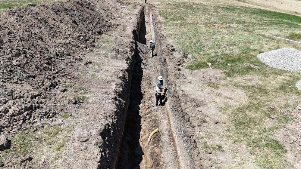 Sivas'taki fay hattında hendek açıldı! Deprem riski var mı?
