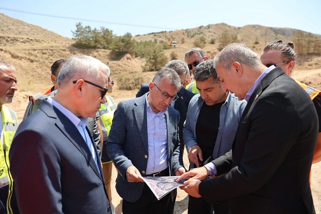 Sivas’ın Ulaşımını Rahatlatacak Projeleri İncelediler