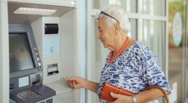 Sivas'ta emeklilerin hesabına 2 bin lira yattı!