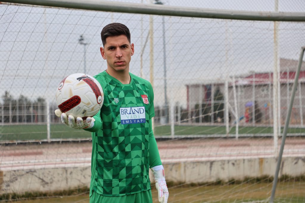 Sivasspor'da Nikolic'le yollar ayrıldı