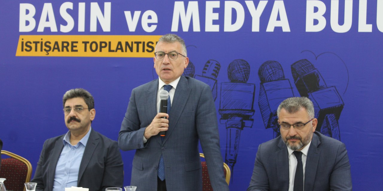 Sivasspor için elimizi taşın altına koyacağız