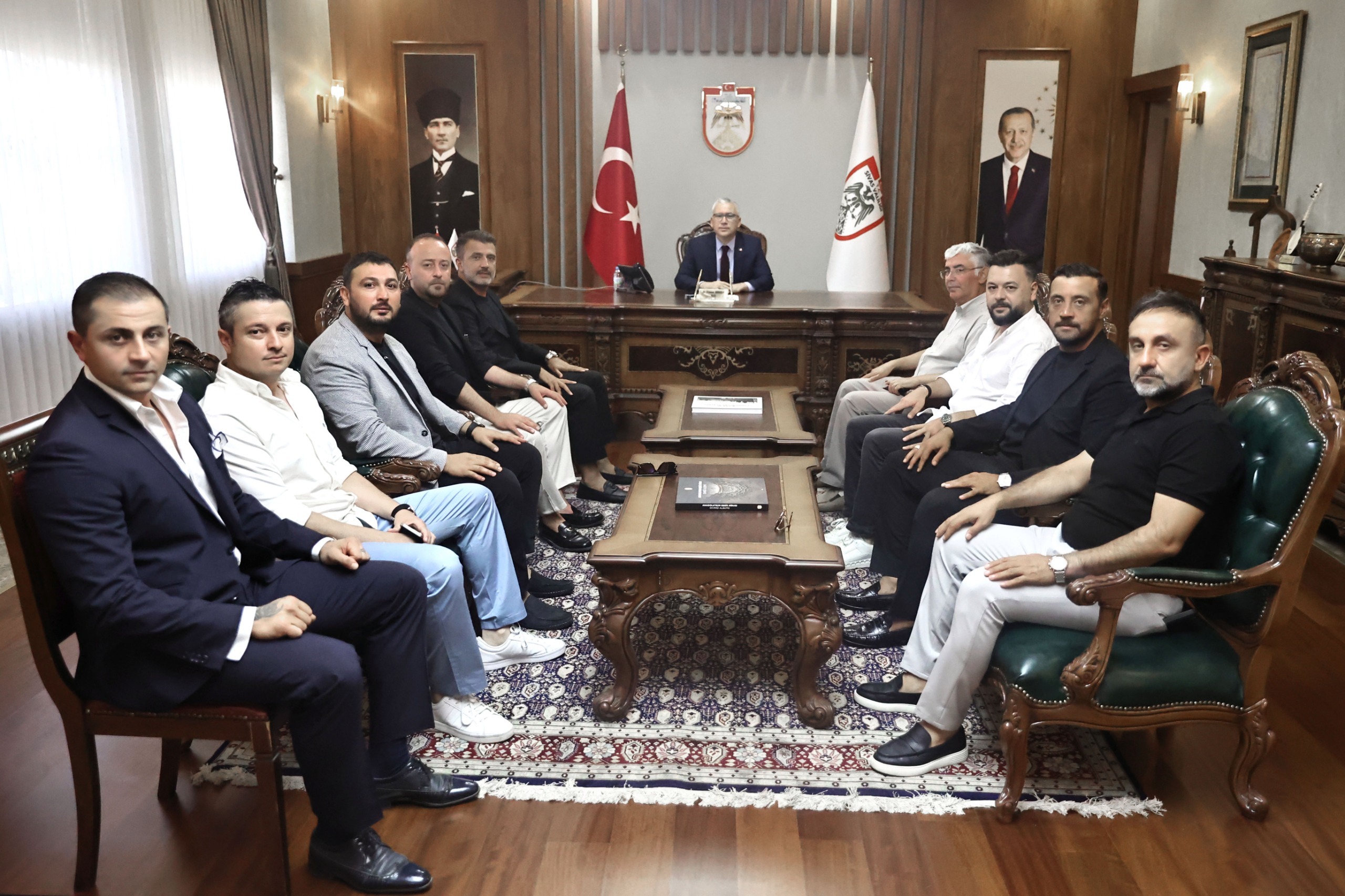 Sivasspor heyetinden Vali Şimşek'e ziyaret!