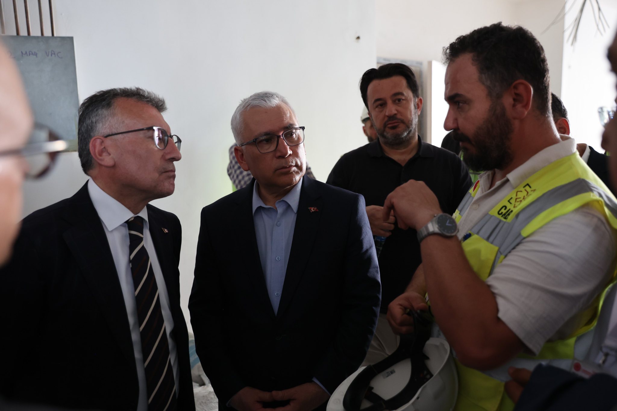 2025'te açılacak! Sivas'a şifa dağıtacak hastaneyi incelediler!