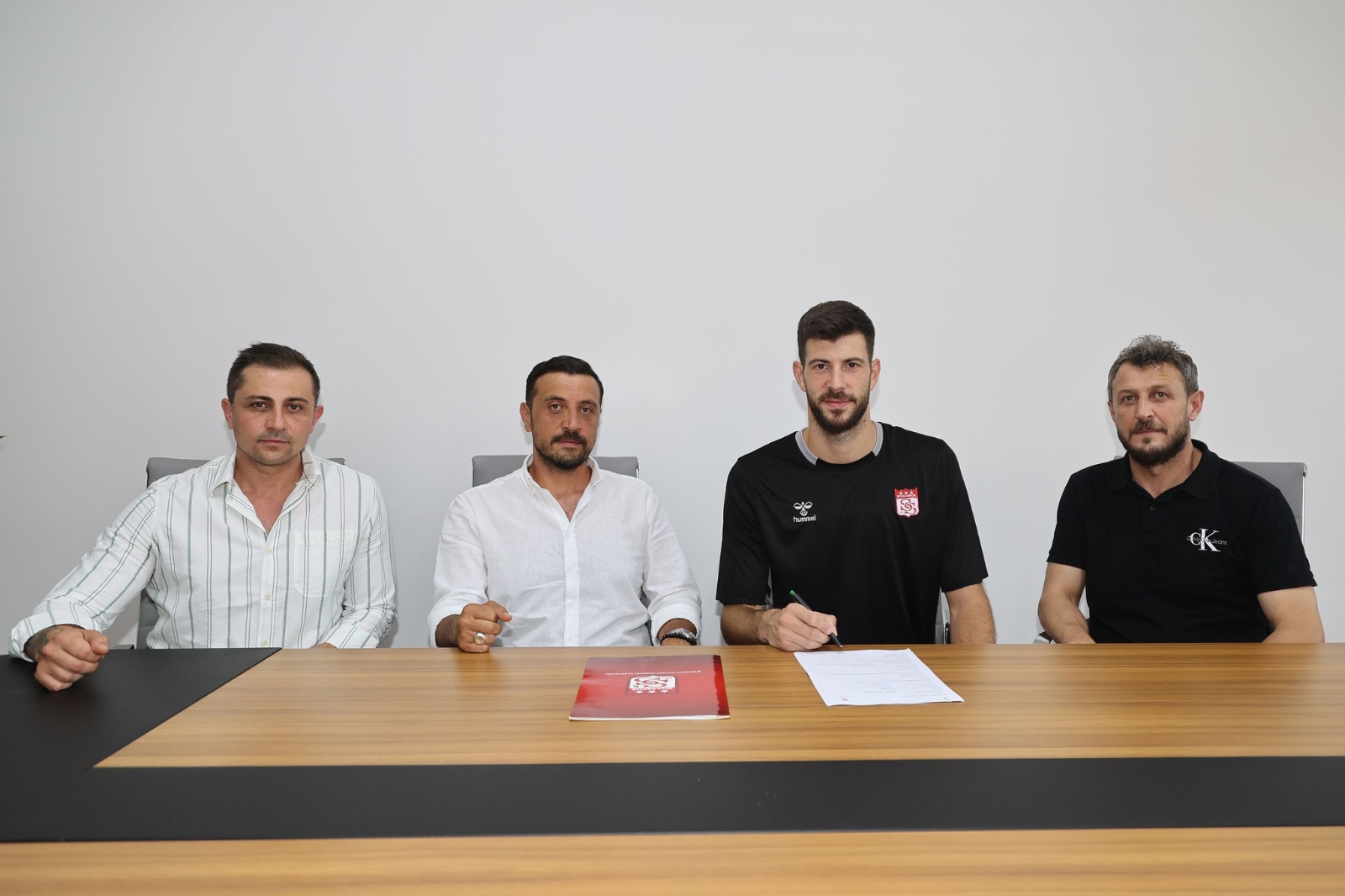 Sivasspor'un kalesi Göktuğ’a emanet