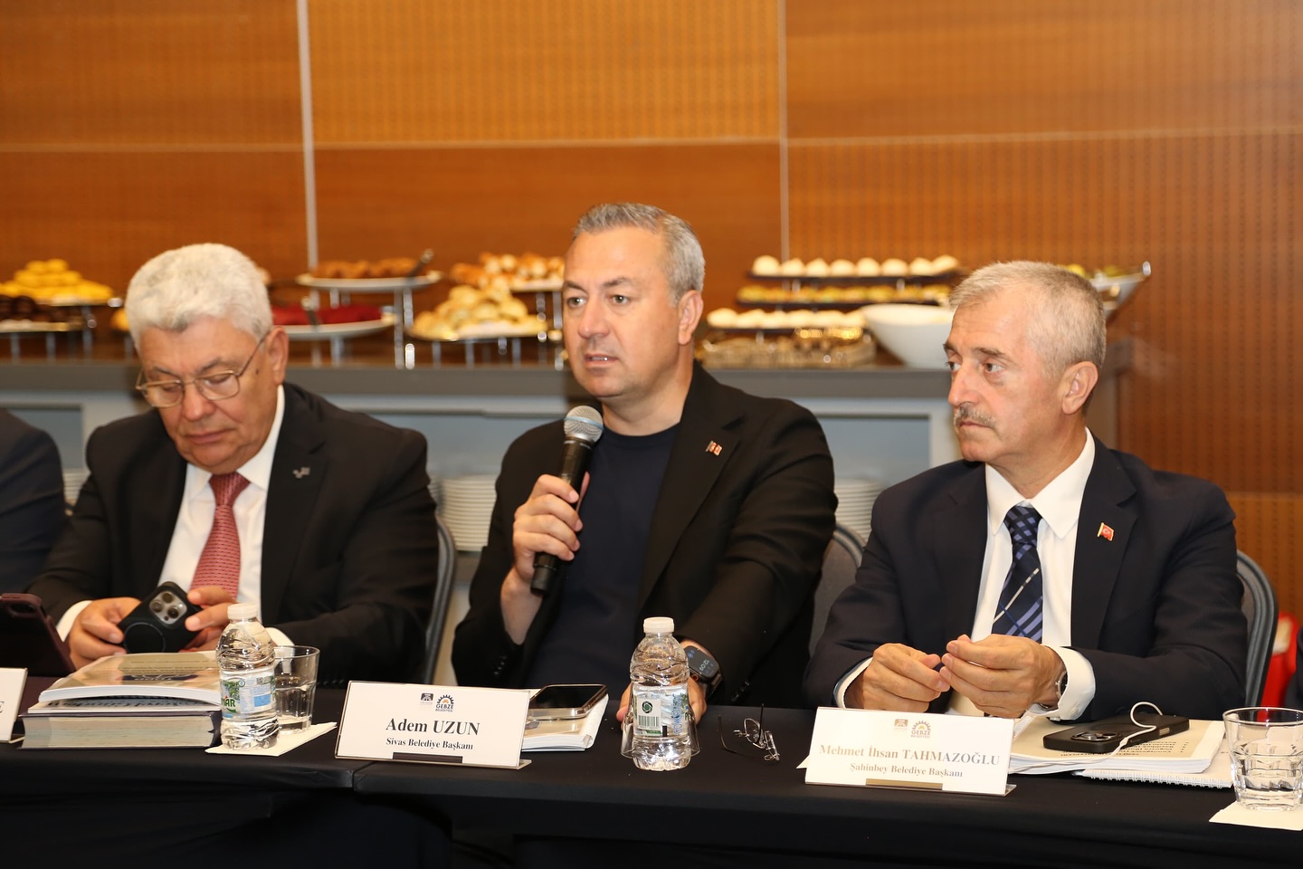 Uzun, TDBB toplantısına katıldı