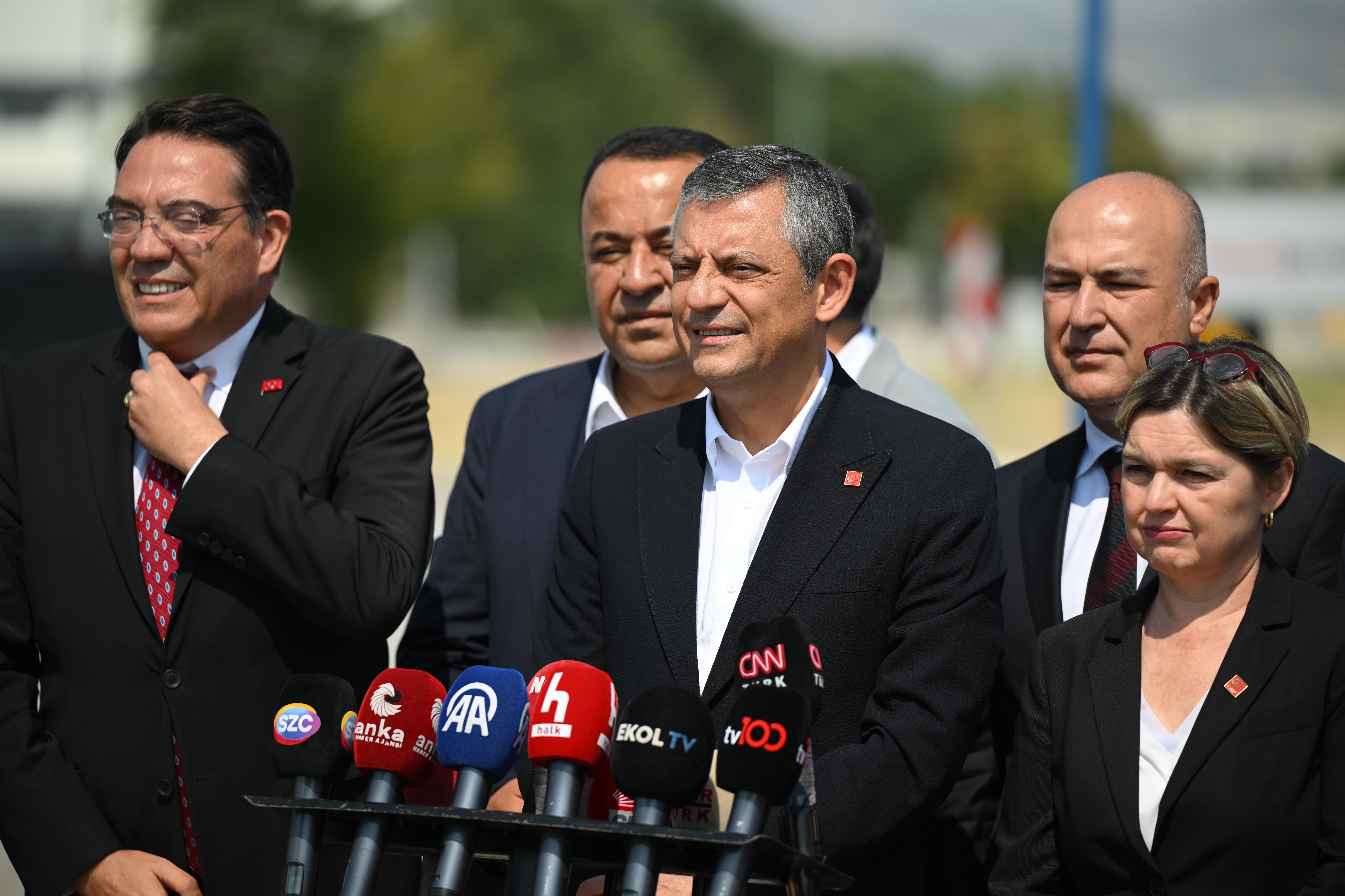 CHP Genel Başkanı Özel'den TUSAŞ'a ziyaret