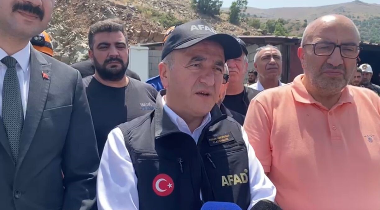 Elazığ Valisi Hatipoğlu'ndan göçük açıklaması