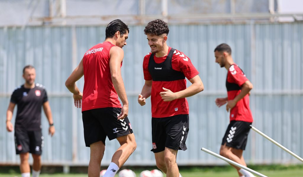 Sivasspor'da Erzurum mesaisi sürüyor!