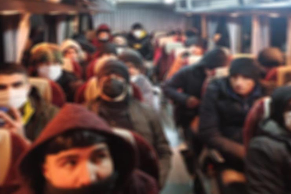 Sivas'ta göçmen kaçakçılarına operasyon!