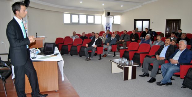 Çiftçilere Özel Seminer Verildi