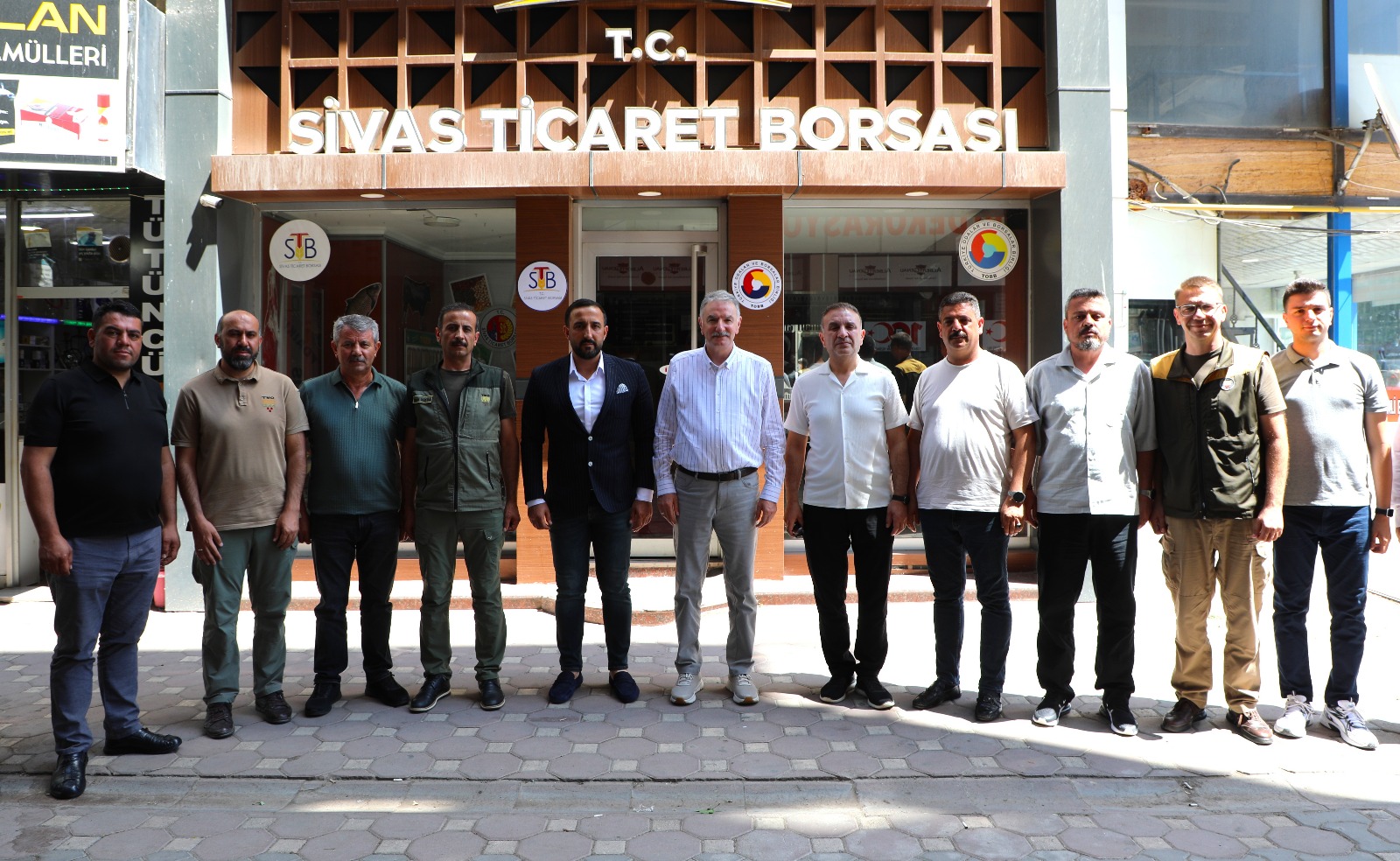 Güldal'dan  Borsa’ya ziyaret