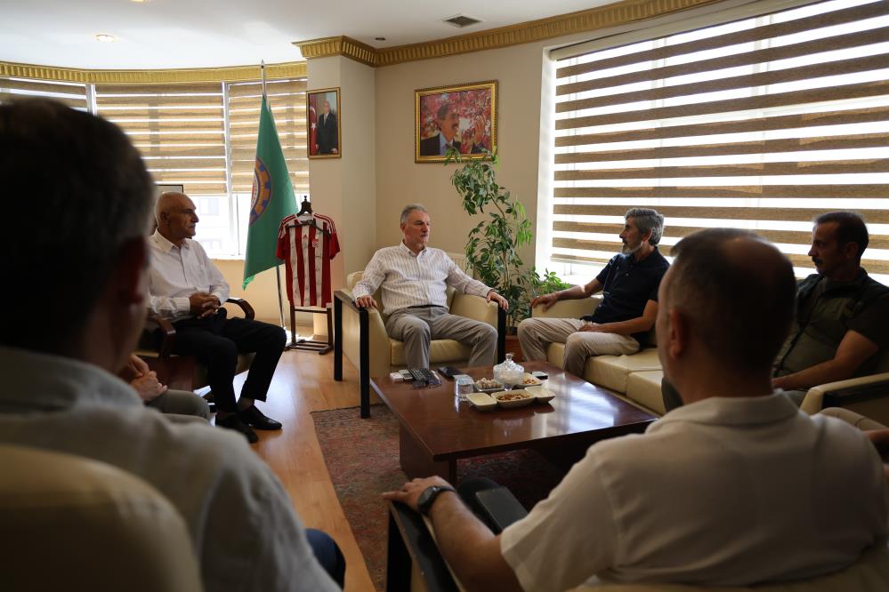 Sivas'tan Açıkladı: "Kuraklık Verimi Düşürdü"