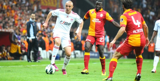Arena´da yıkıldık