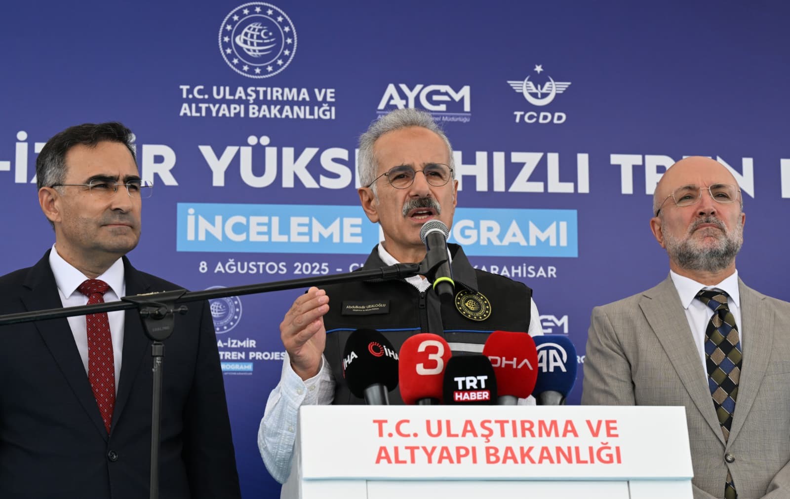 YHT ile Ankara-İzmir arası 3 buçuk saate düşecek