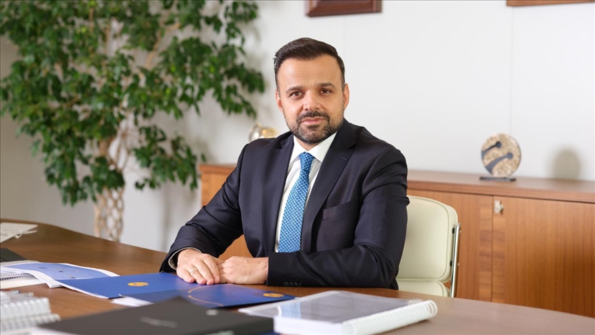 Turkcell'in net karı 4,2 milyar Lira oldu