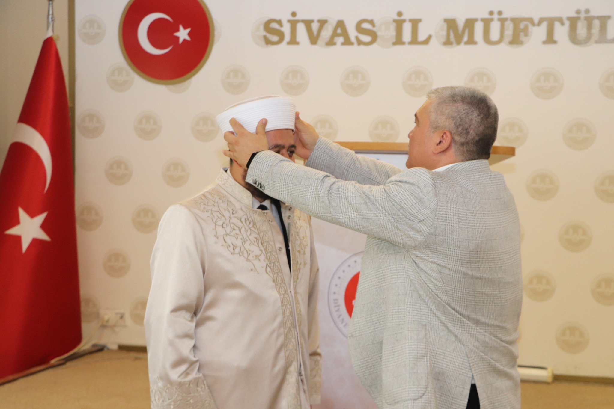Müftülükte cübbe devir teslimi