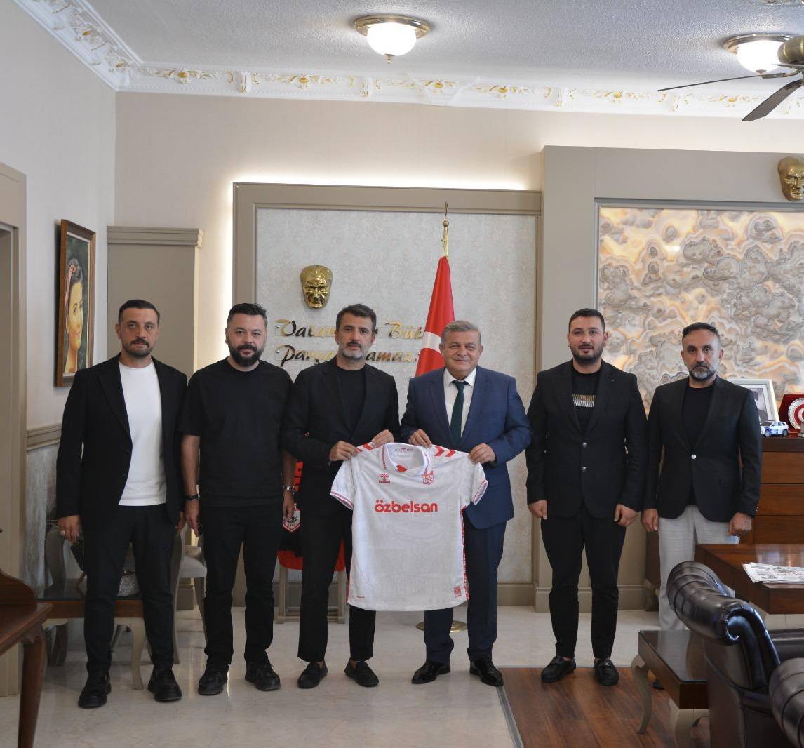 Sivasspor Yönetimi’nden nezaket ziyareti