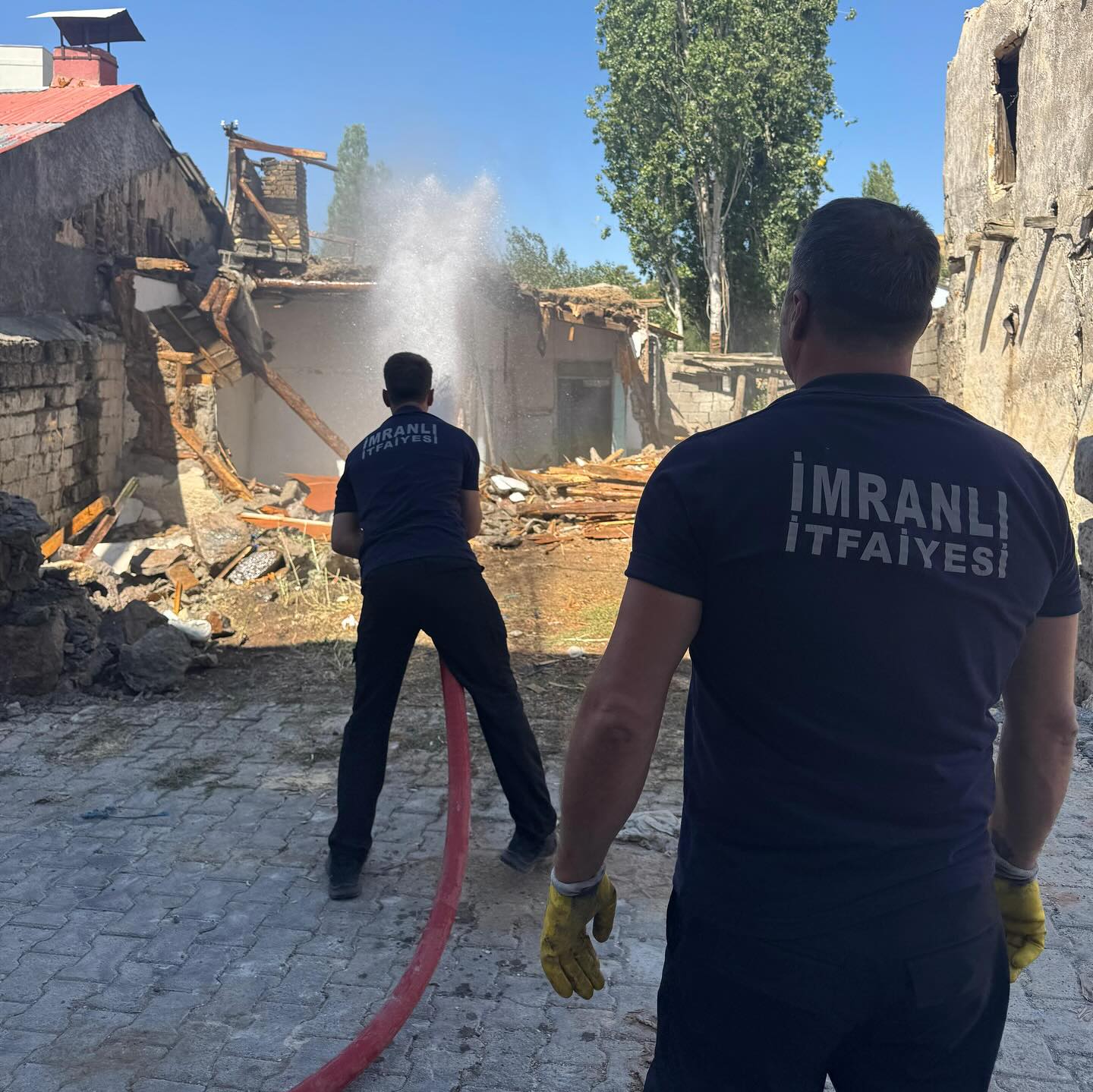 Metruk binalara tebligat!