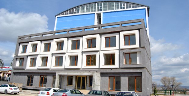 Refakatçi Oteli Unutuldu