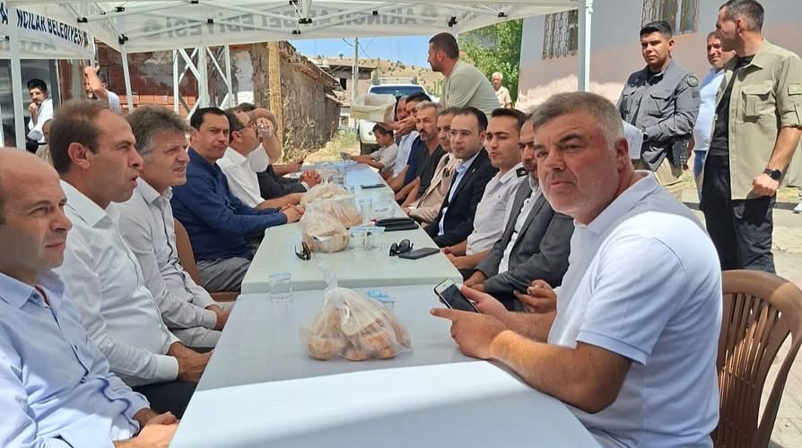 Akıncılar'da Ortaköylü'ler mevlit programında bir araya geldi