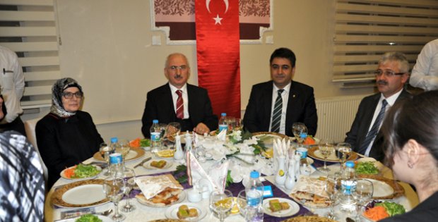 Sivas Emniyeti´nden Şehit ve Gazi Ailelerine Yemek