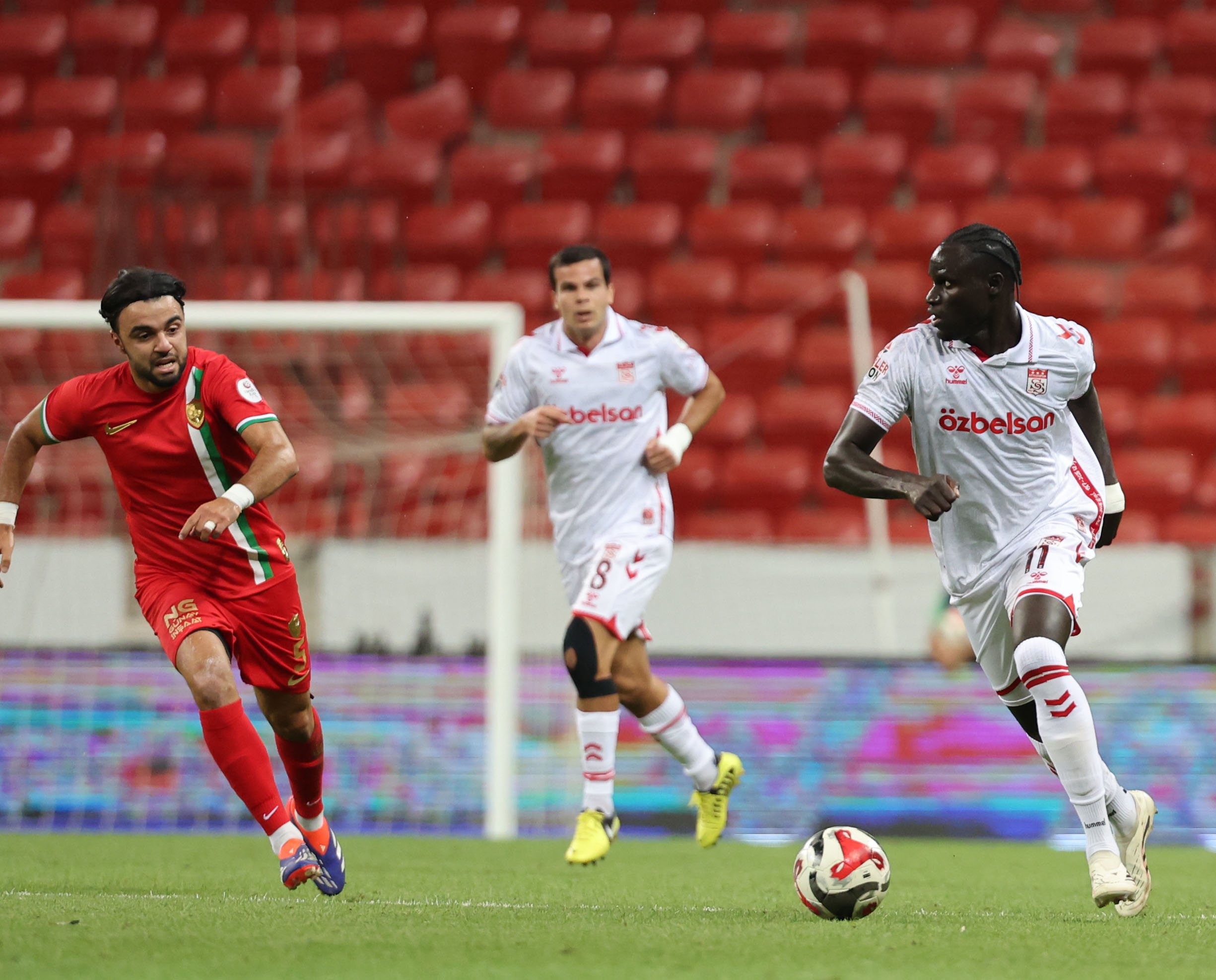 Sivasspor İlk Yarıyı Mağlup Kapattı!