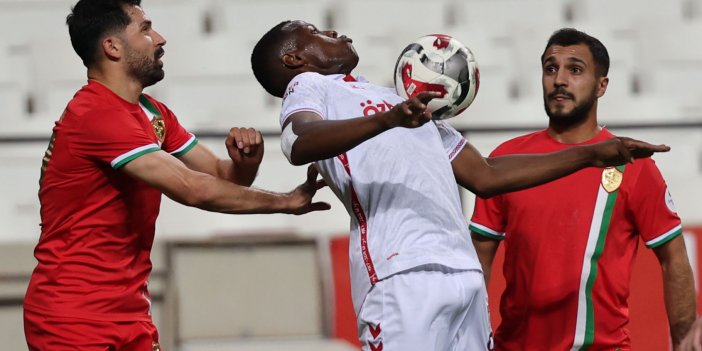 Sivasspor, 3 haftada 2. mağlubiyetini aldı
