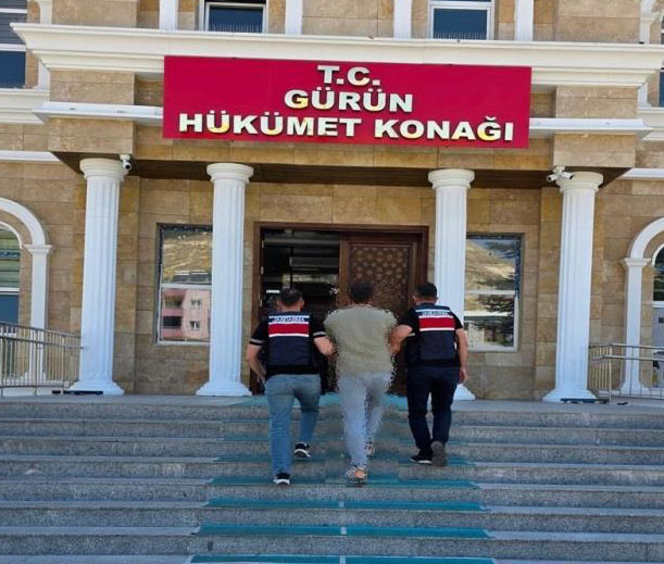 FETÖ firarisi Sivas'ta enselendi