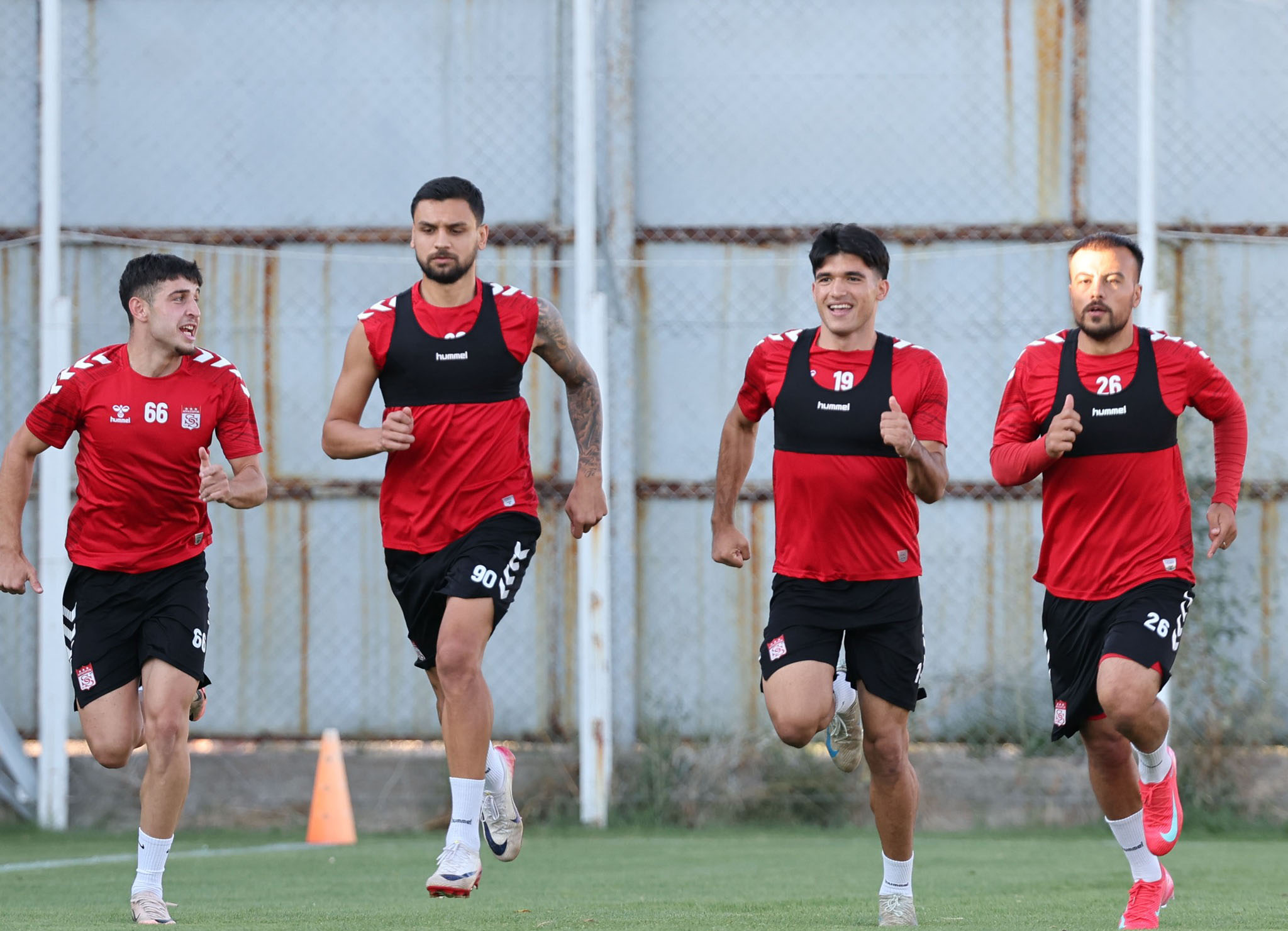 Sivasspor'da Pendik Provası!
