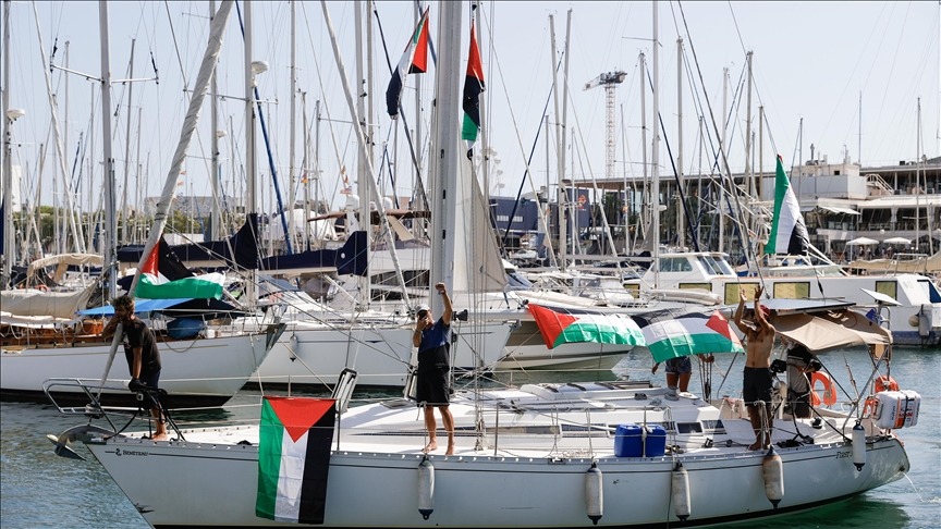 Onlarca tekne Filistin için Akdeniz'de yelken açtı