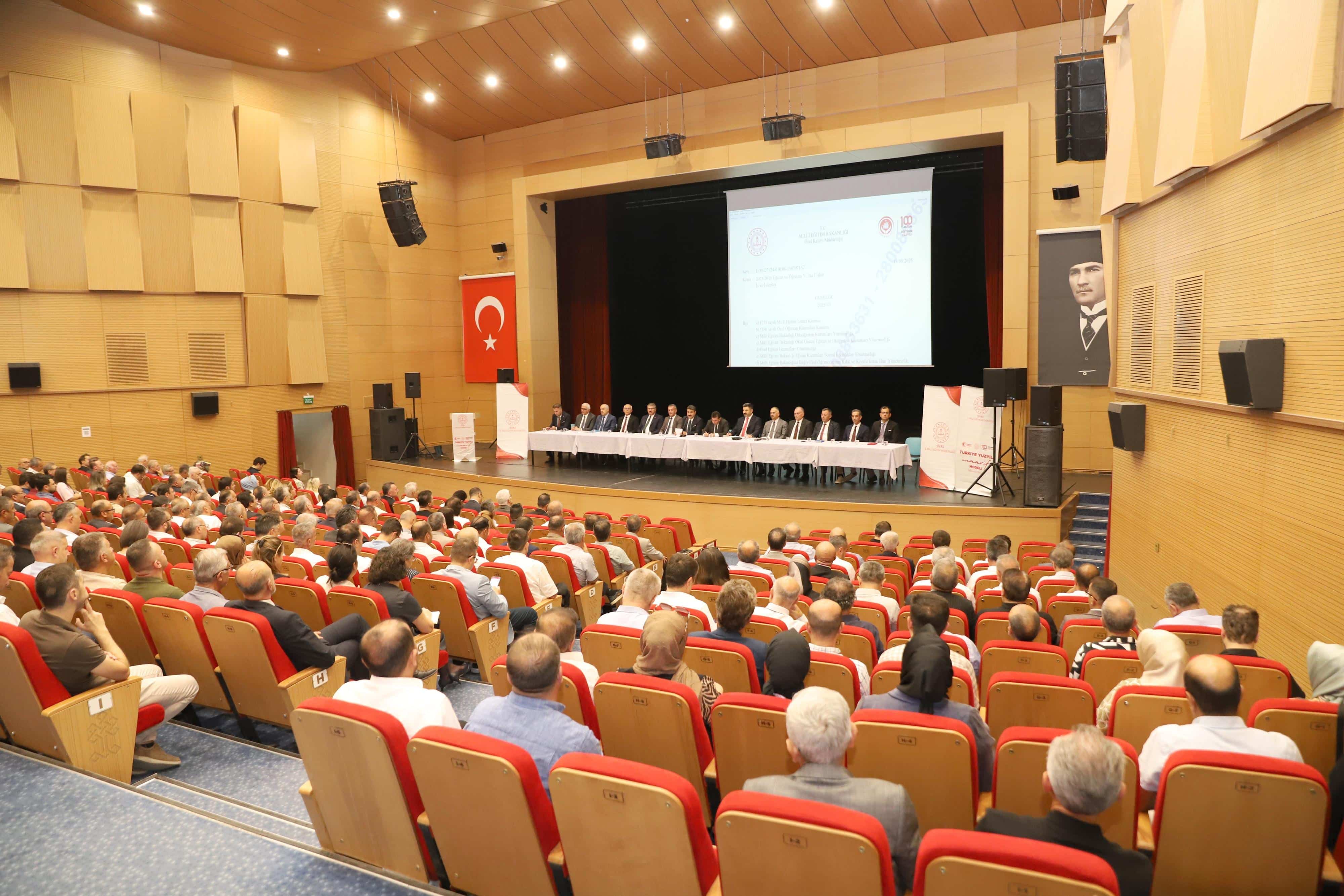 Hep birlikte  el ele vereceğiz
