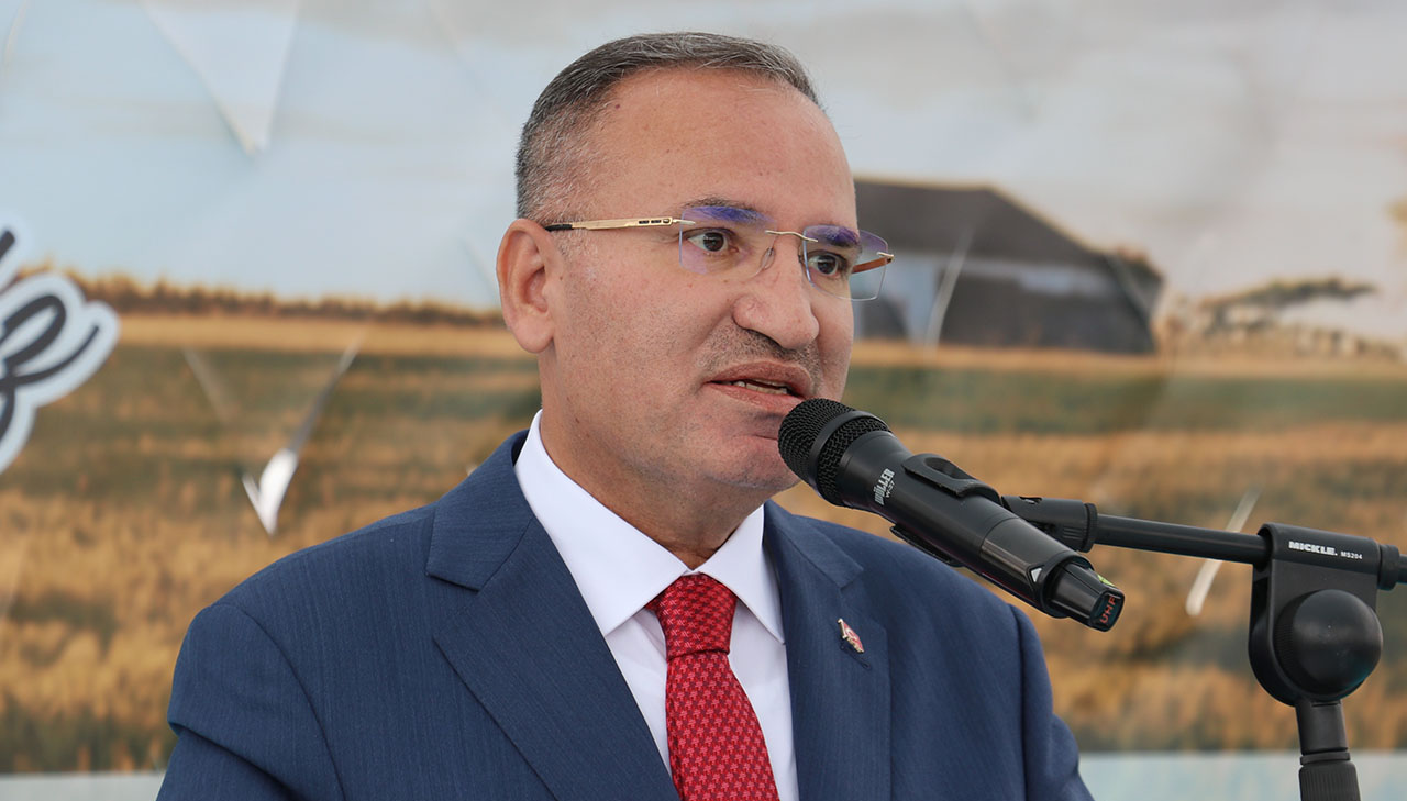 Bekir Bozdağ: "Çiftçiye desteği ilk biz çıkardık"