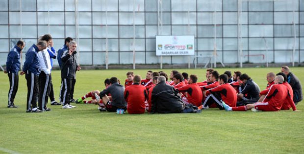 TARİH YAZACAK