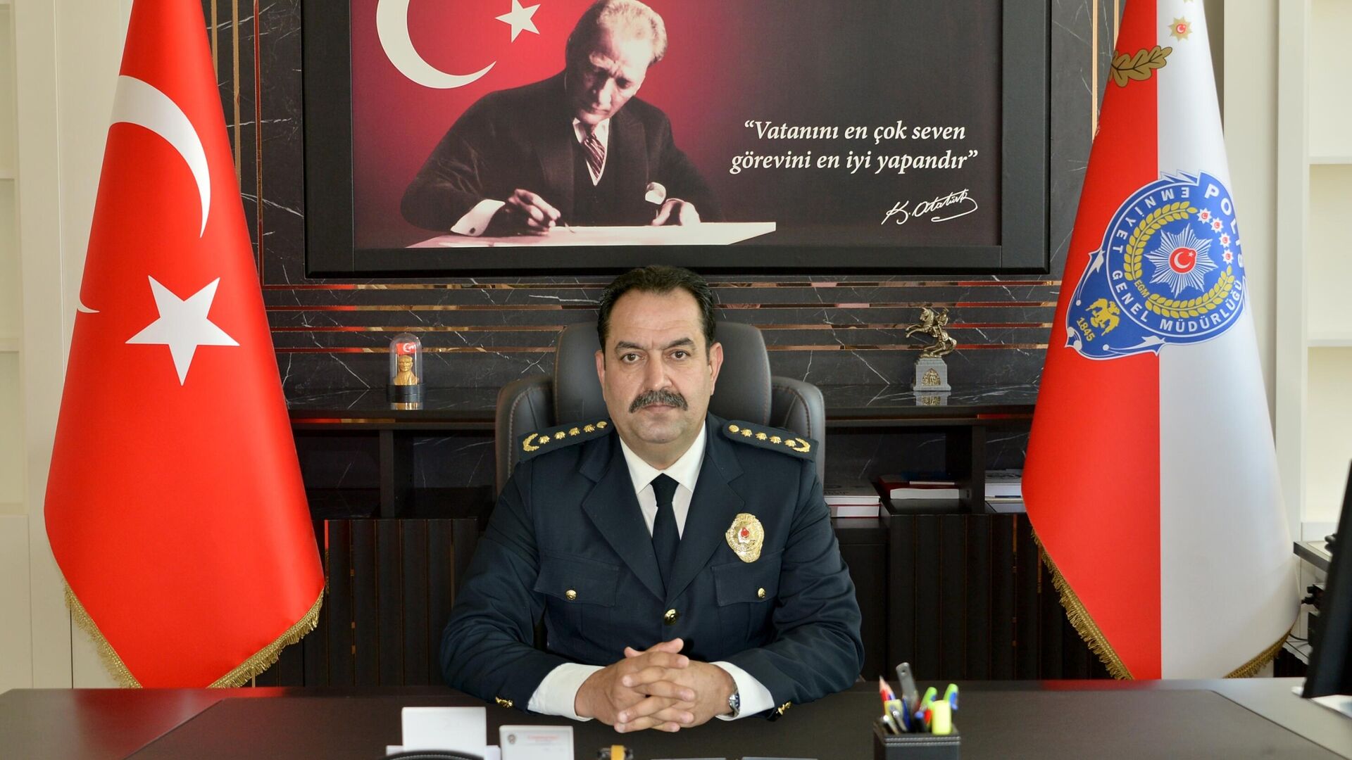 Sivaslı Emniyet Müdürü Görevden Alındı!