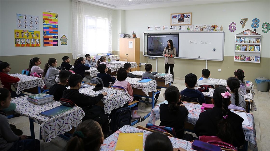 Ders zili yarın çalıyor!