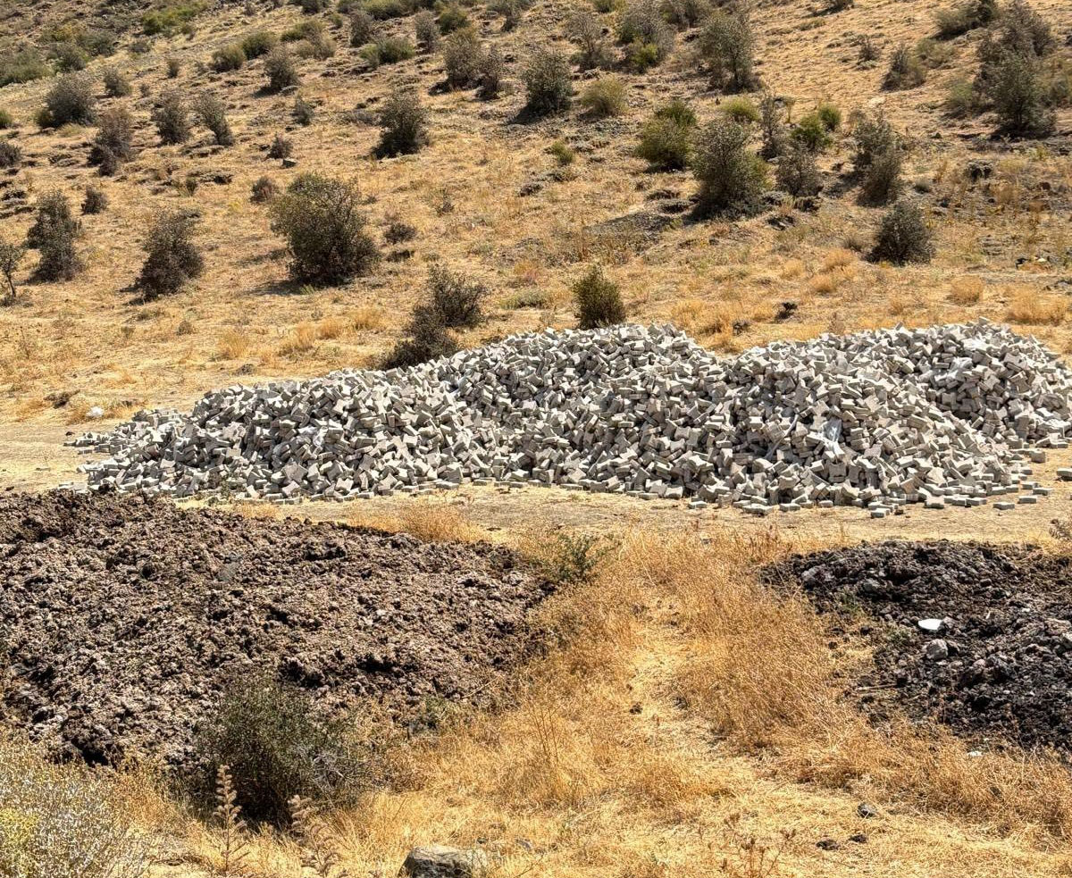 Suşehri Köylerine Kilit Parke Taşı Desteği