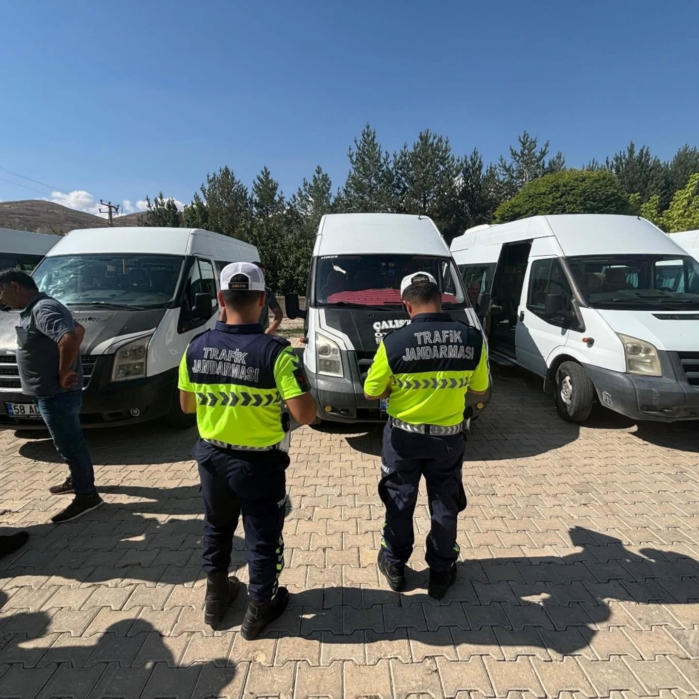 Sivas'ta okul servisleri denetlendi